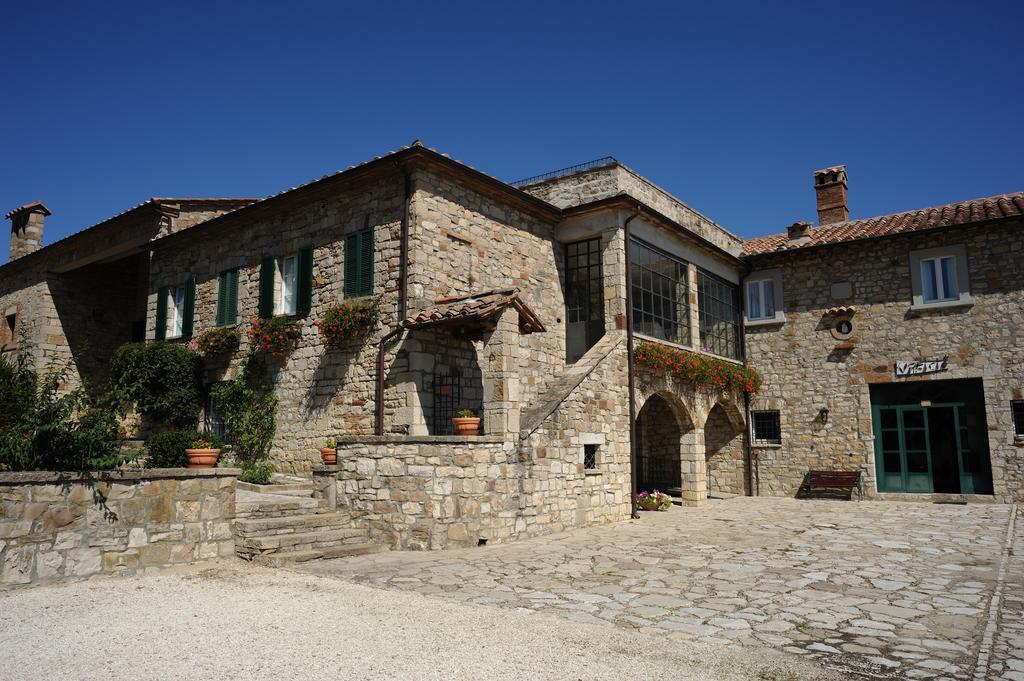 Agriturismo Tenuta Conti Faina Fratta Todina Exterior photo